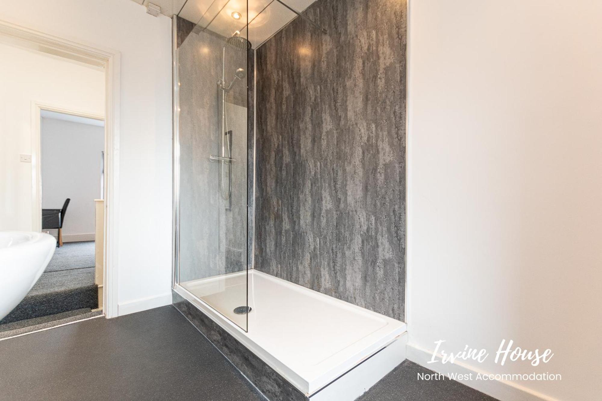 Irvine Contractor Accommodation Leigh  Esterno foto
